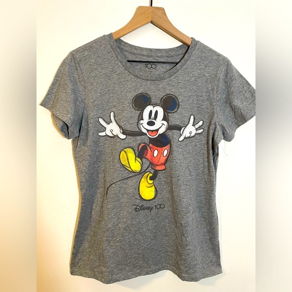 Disney 100 Gray Mickey Mouse Short Sleeve T-Shirt Women’s Size Medium NWOT - Picture 1 of 6